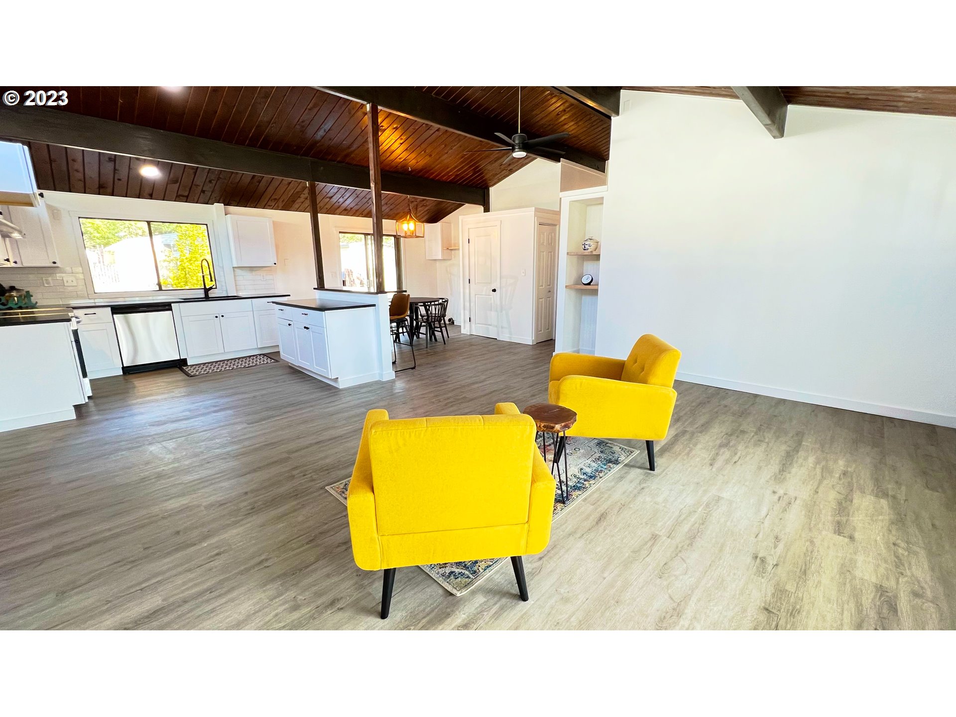 8515 Southwest Birch Street Portland, OR 97223 - Photo 9 of 30