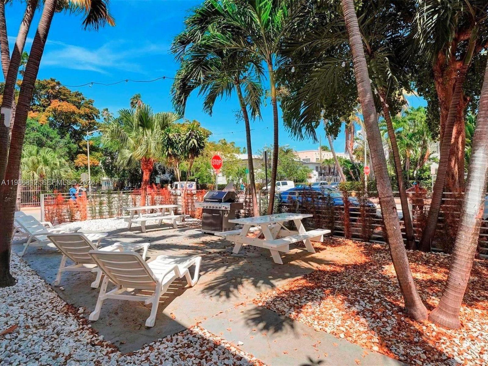 1000 7th Street, Unit 10 Miami Beach, FL 33139 - Photo 11 of 31