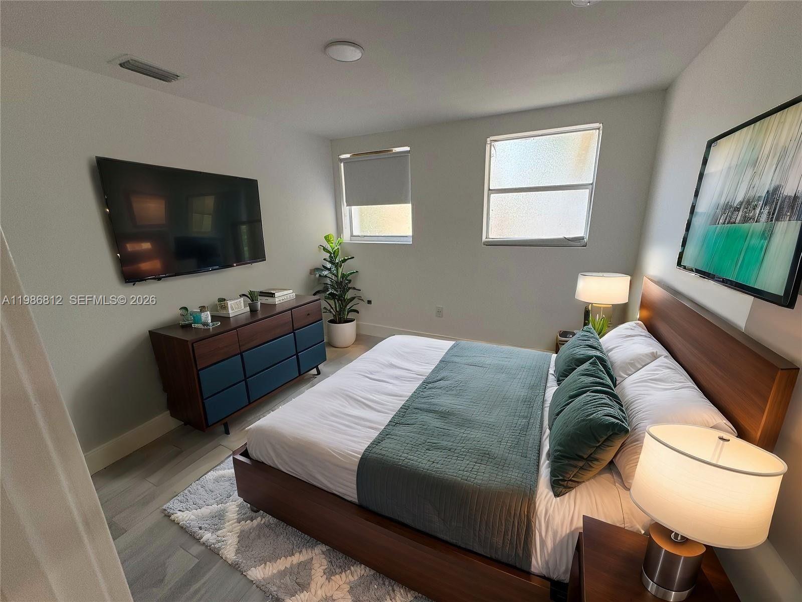 1000 7th Street, Unit 10 Miami Beach, FL 33139 - Photo 7 of 31