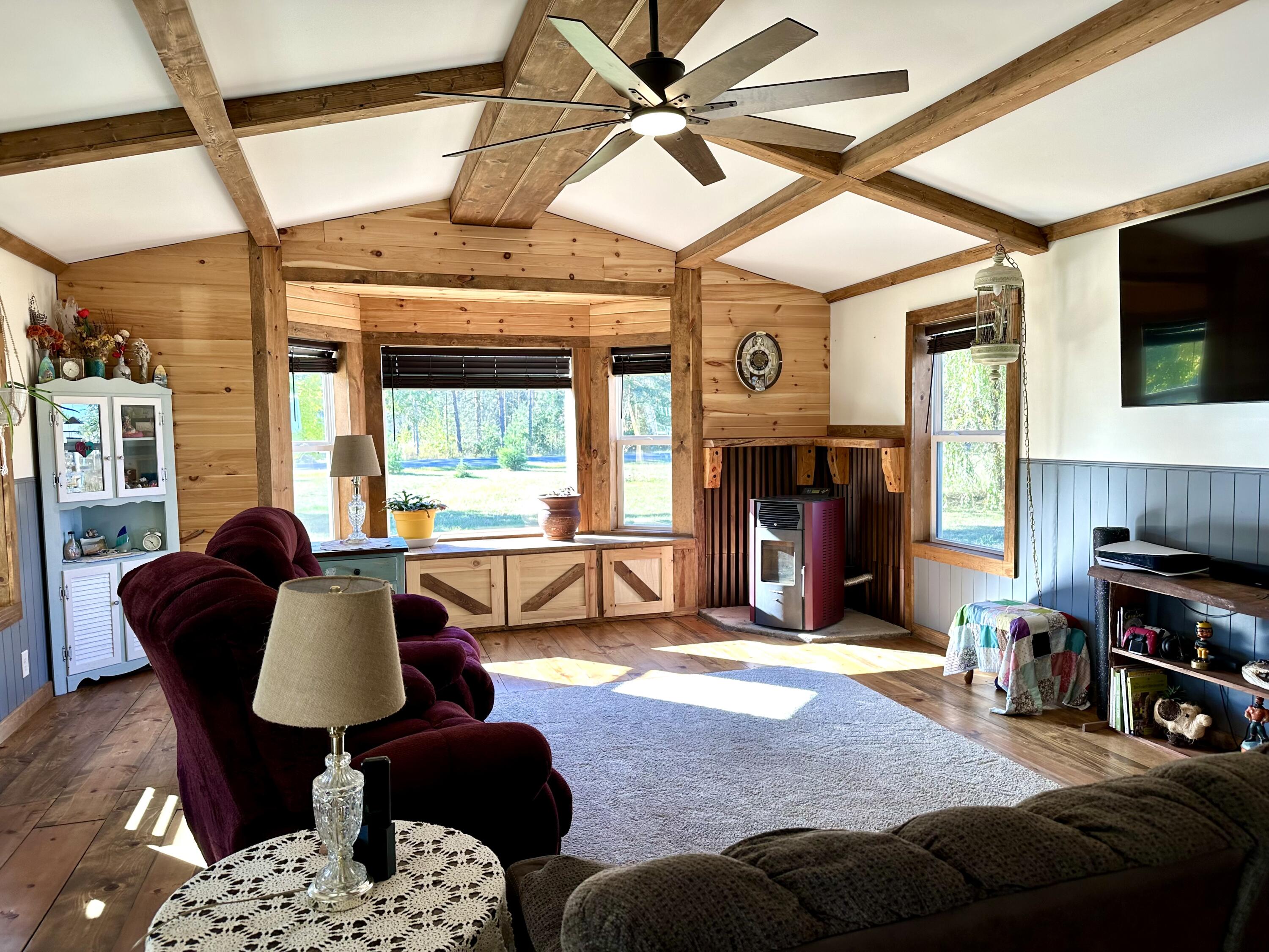 10225 Summit City Road Kingsley, MI 49649 - Photo 11 of 60 Bay window with window seat!