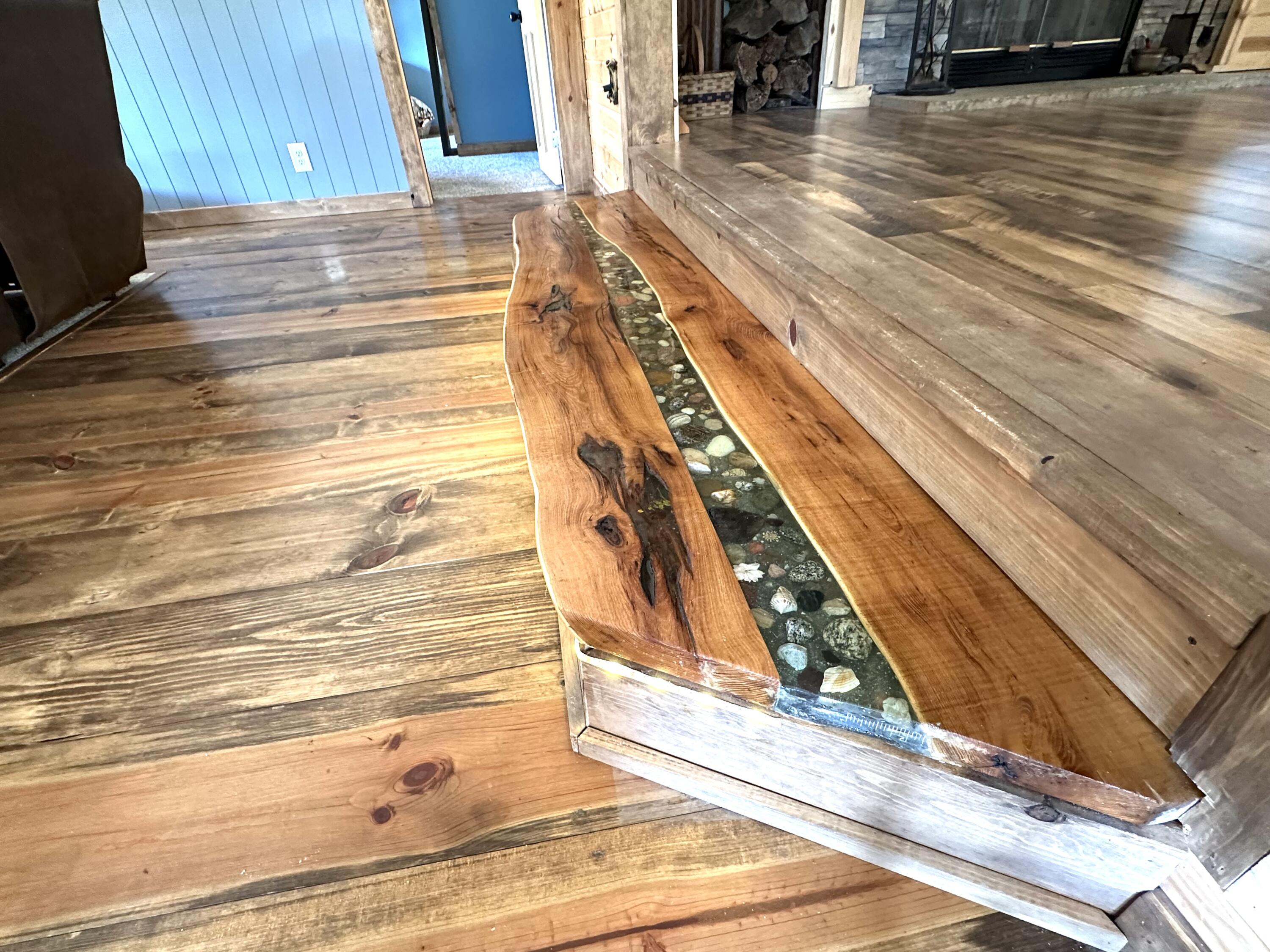 10225 Summit City Road Kingsley, MI 49649 - Photo 14 of 60 Custom built with detail