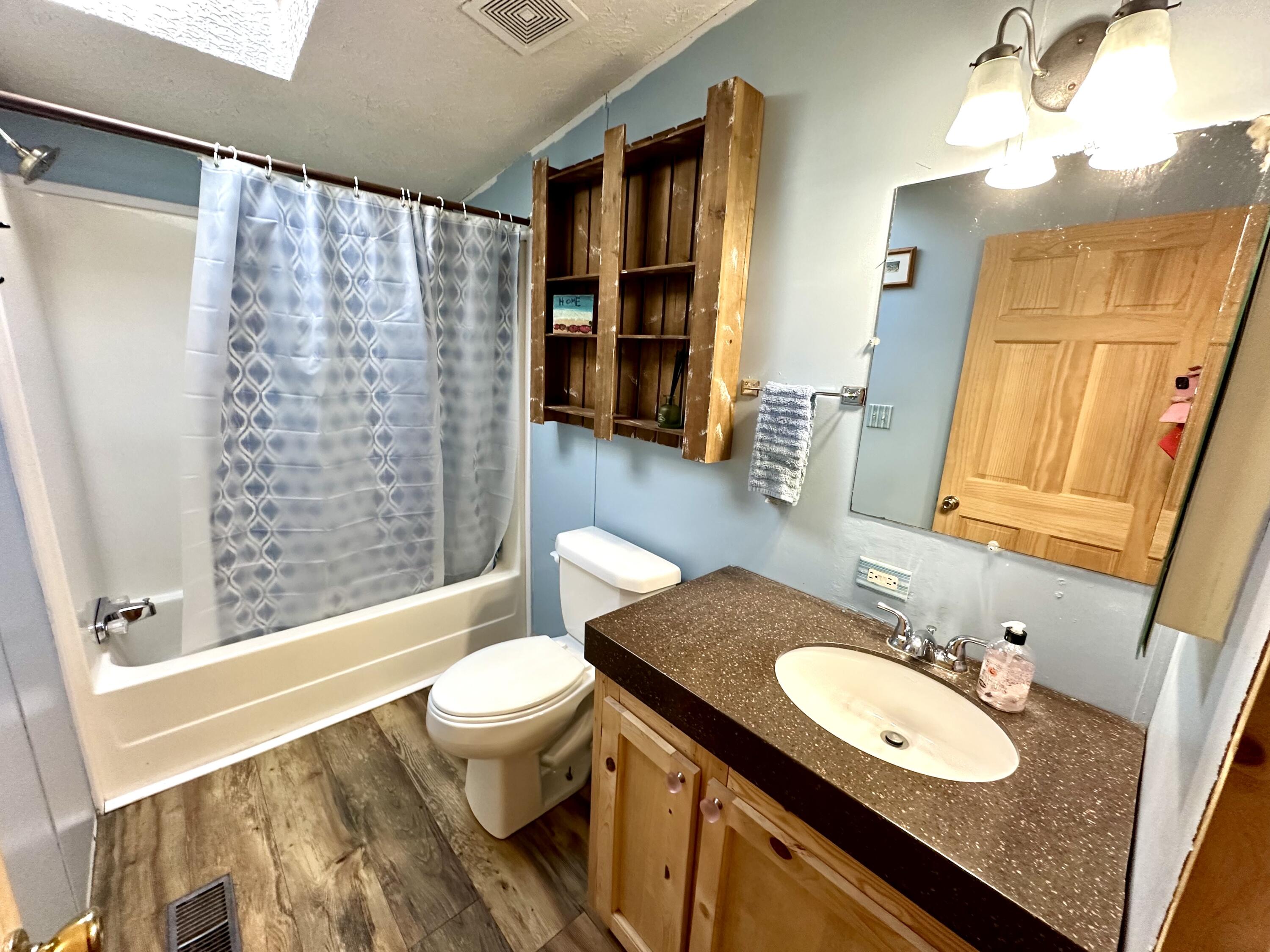 10225 Summit City Road Kingsley, MI 49649 - Photo 31 of 60 2nd Bathroom