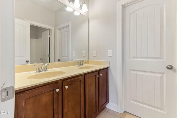$679,000 | 1528 Lily Creek Drive, Cary, NC 27518