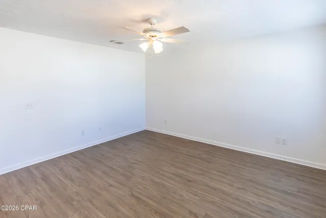 $245,000 | 4942 Oak Avenue, Youngstown, FL 32466