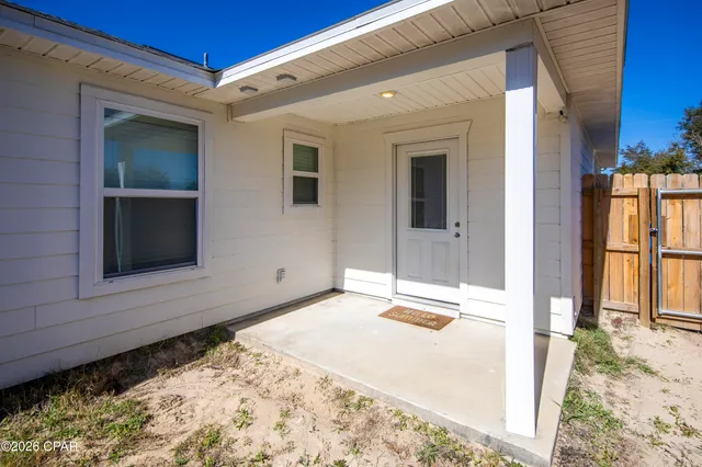 $245,000 | 4942 Oak Avenue, Youngstown, FL 32466