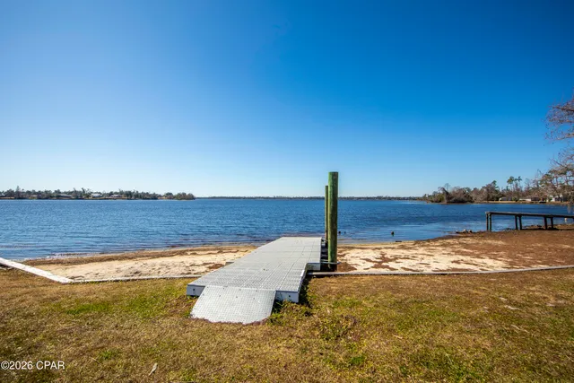 $245,000 | 4942 Oak Avenue, Youngstown, FL 32466