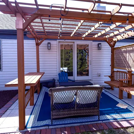 $425,000 | 2902 Greystone Place, Champaign, IL 61822