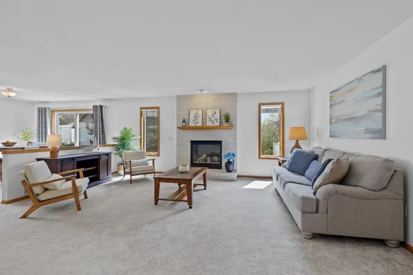 $349,900 | 1014 South Perry Parkway, Oregon, WI 53575