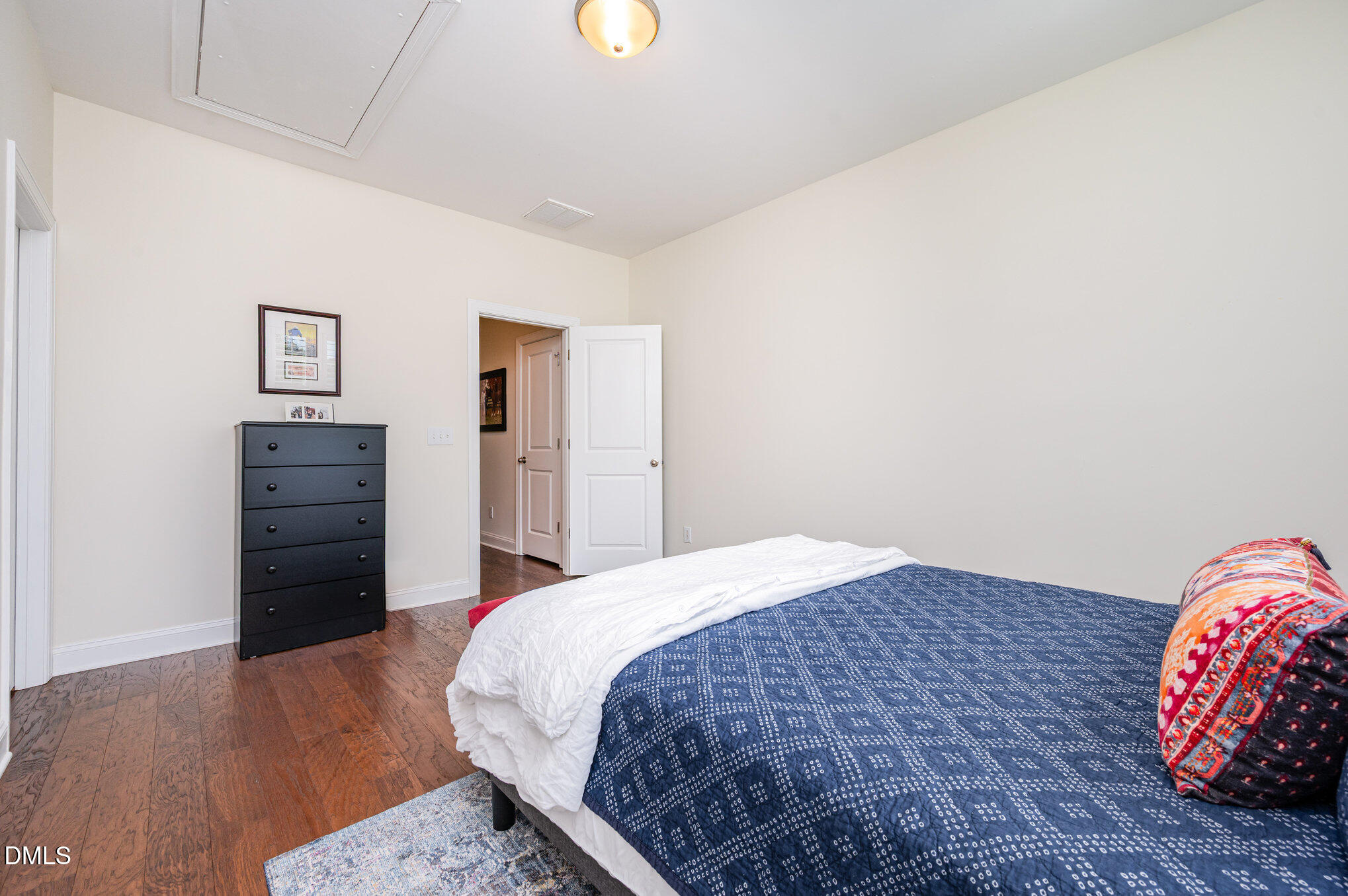 220 Allister Drive Raleigh, NC 27609 - Photo 22 of 35 023_dsc_2030-edit_325