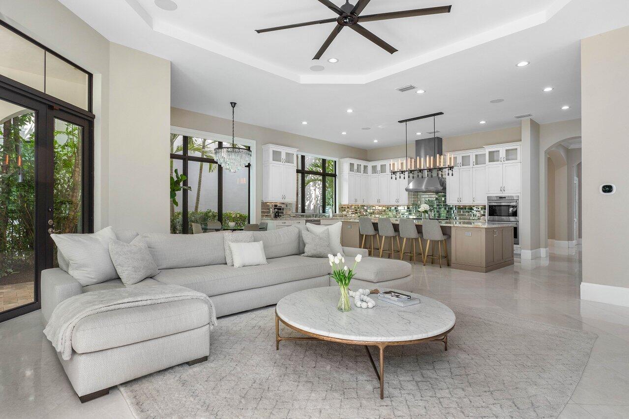 17598 Cadena Drive Boca Raton, FL 33496 - Photo 11 of 69 023-17598CadenaDrive-BocaRaton-FL-33496-
