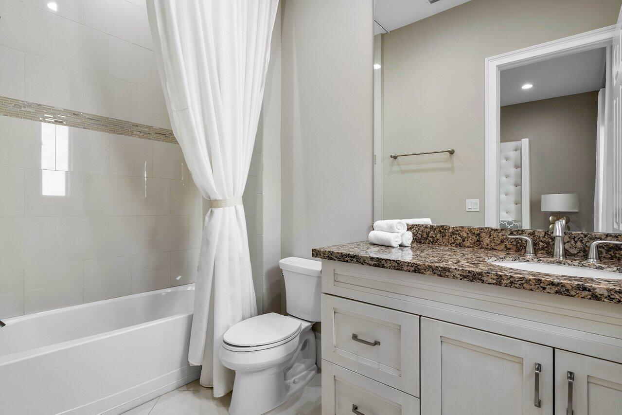 17598 Cadena Drive Boca Raton, FL 33496 - Photo 37 of 69 053-17598CadenaDrive-BocaRaton-FL-33496-