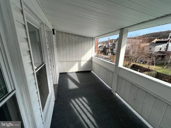 $1,275 | 222 West Patterson Street, Unit 3, Lansford, PA 18232