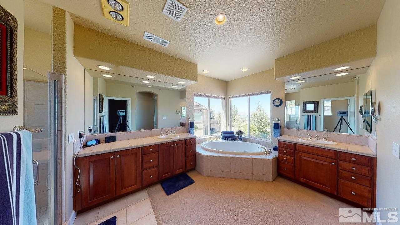 5860 Cour Saint Michelle Reno, NV 89511 - Photo 13 of 38 Photo 13