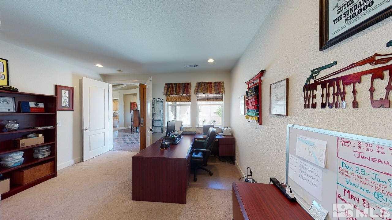 5860 Cour Saint Michelle Reno, NV 89511 - Photo 10 of 38 Photo 10