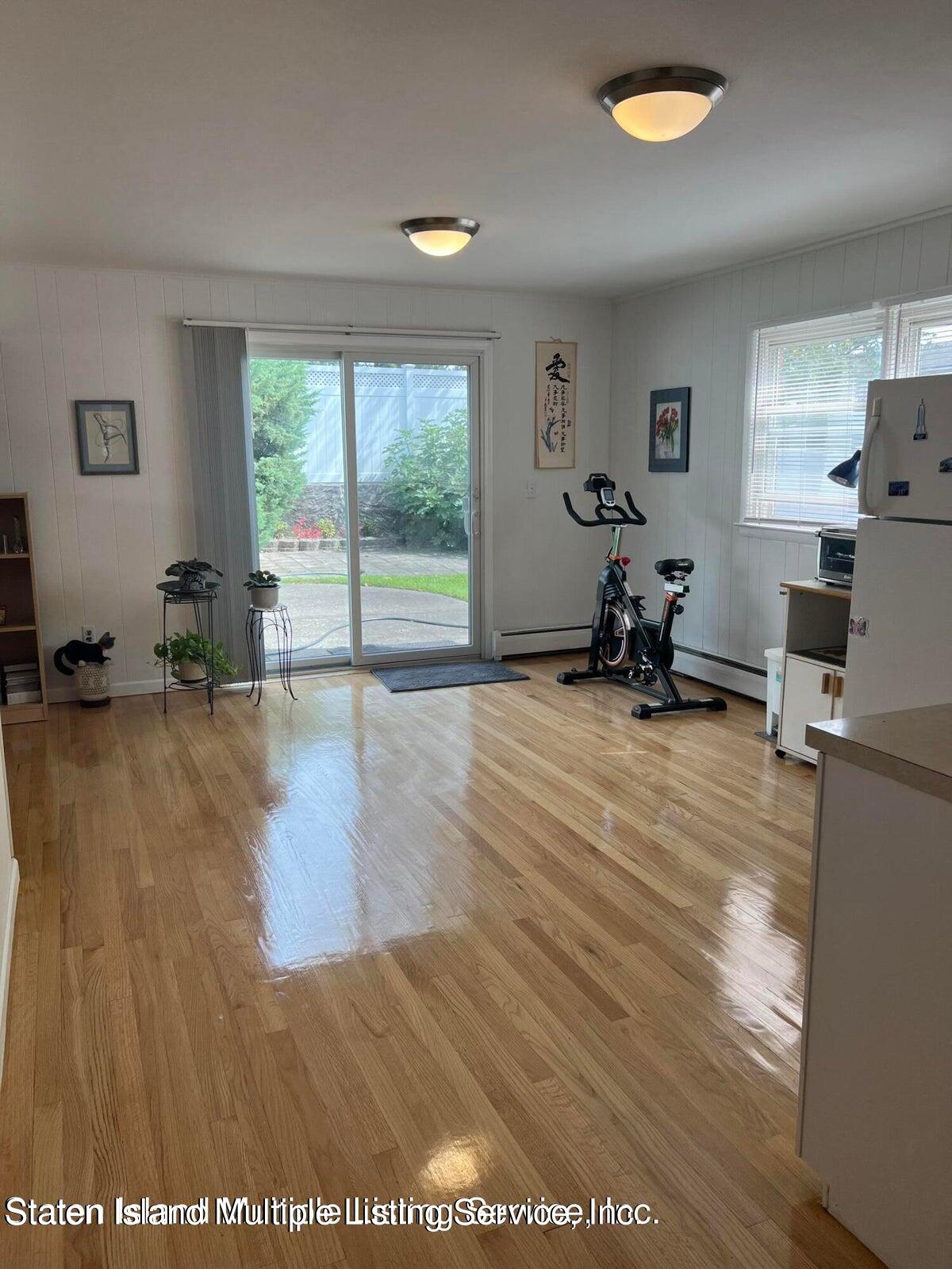 263 Getz Avenue Staten Island, NY 10312 - Photo 24 of 31 24