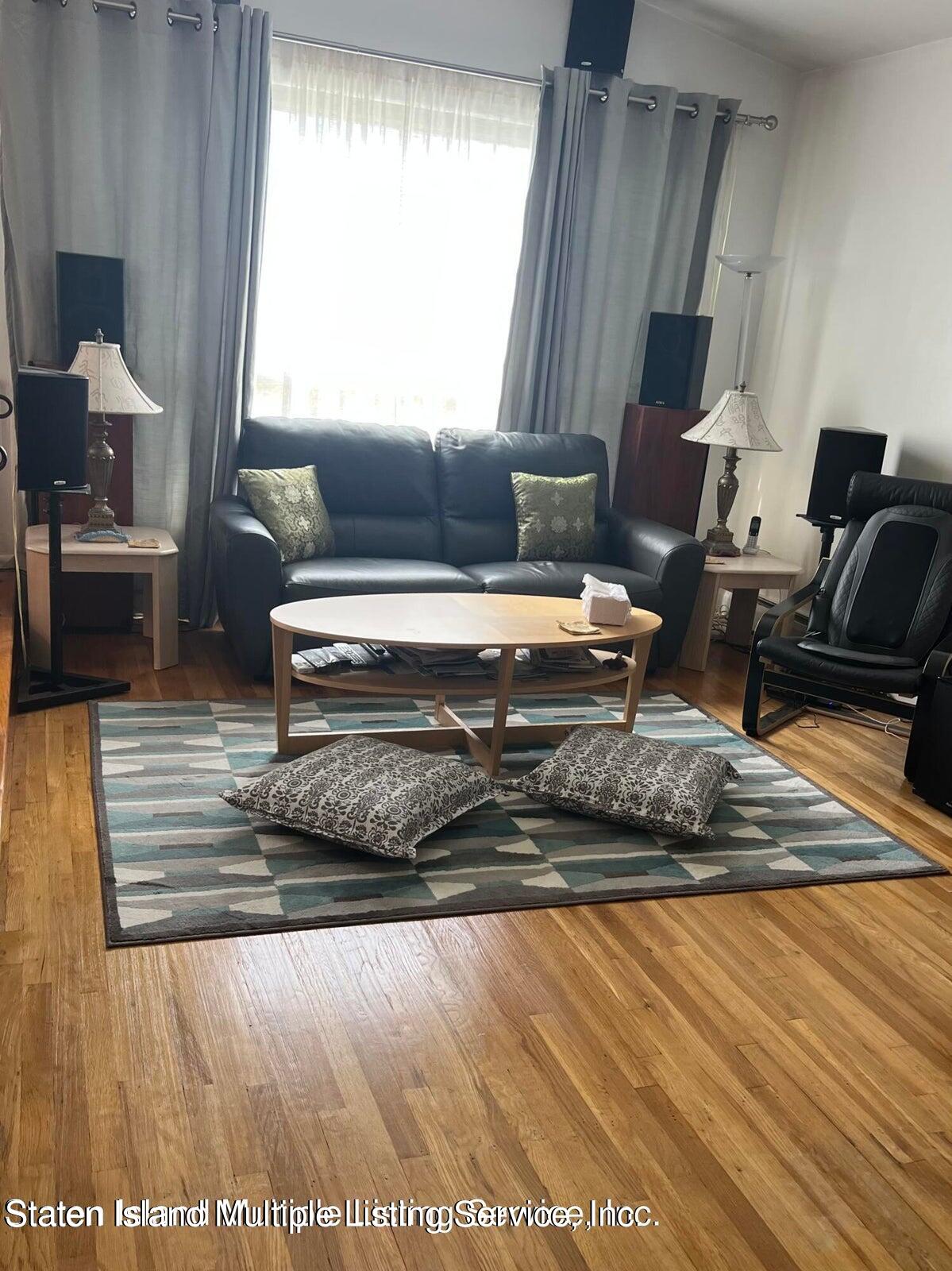 263 Getz Avenue Staten Island, NY 10312 - Photo 6 of 31 6