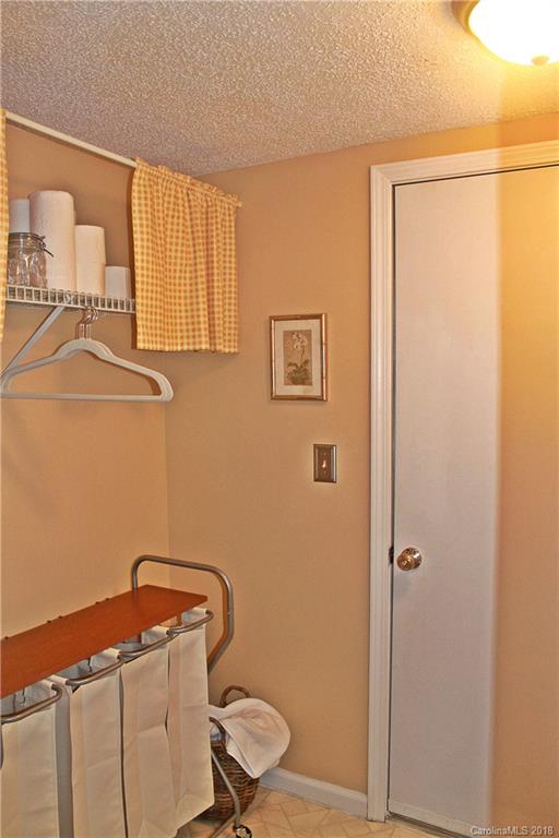 9508 Oren Thompson Road Charlotte, NC 28213 - Photo 15 of 25 Gallery Image 15
