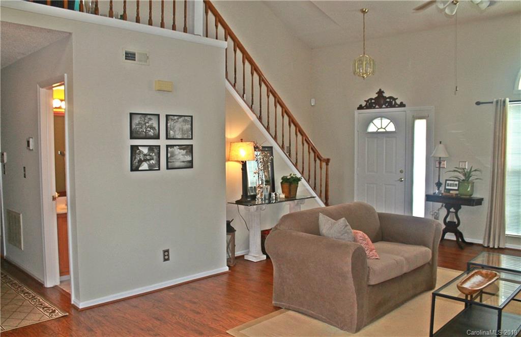 9508 Oren Thompson Road Charlotte, NC 28213 - Photo 4 of 25 Gallery Image 4