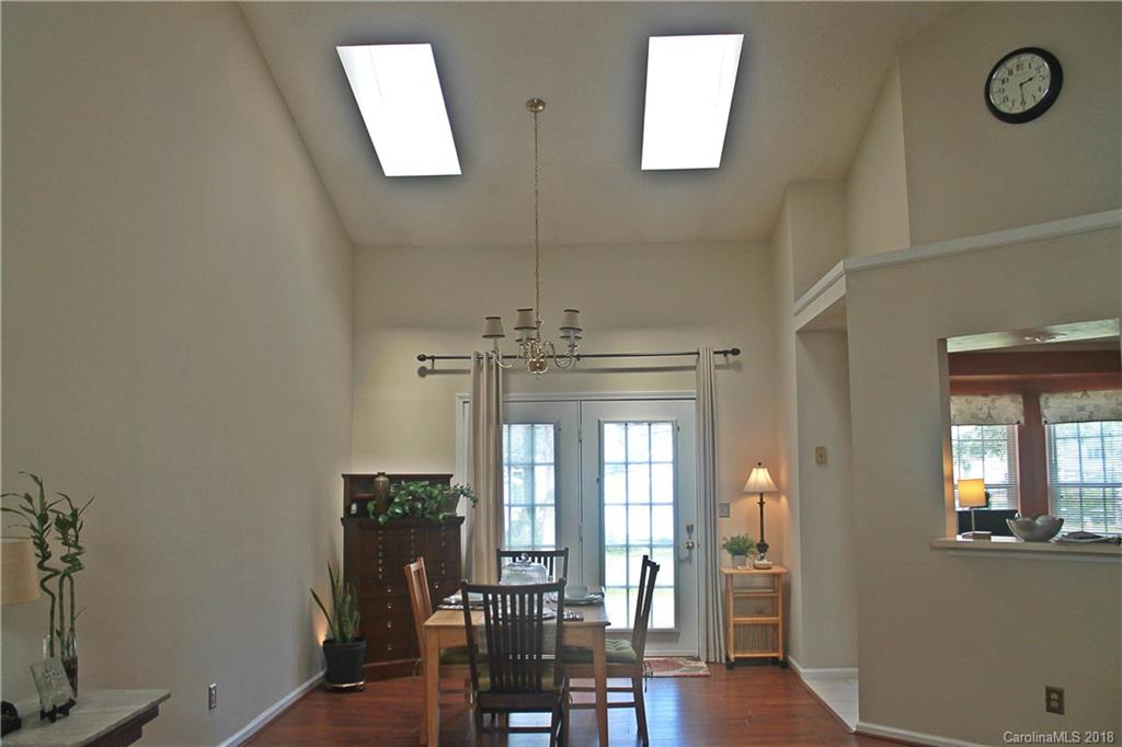 9508 Oren Thompson Road Charlotte, NC 28213 - Photo 9 of 25 Gallery Image 9