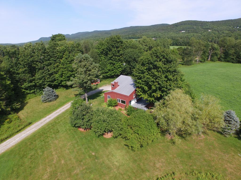 5711 East Warren Road Warren, VT 05674 - Photo 2 of 29