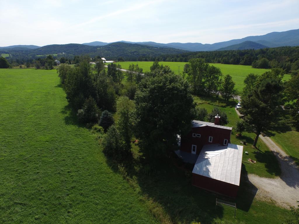 5711 East Warren Road Warren, VT 05674 - Photo 3 of 29