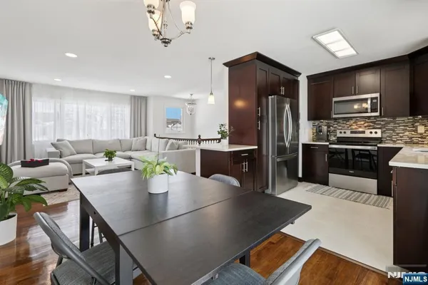 $559,000 | 36 Musconetcong Avenue, Hopatcong, NJ 07843