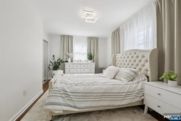 $559,000 | 36 Musconetcong Avenue, Hopatcong, NJ 07843