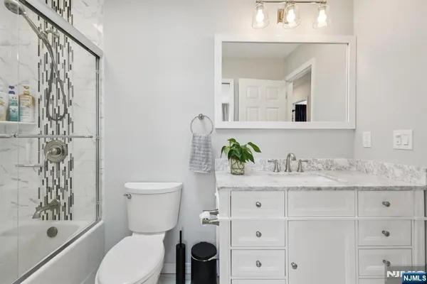 $559,000 | 36 Musconetcong Avenue, Hopatcong, NJ 07843