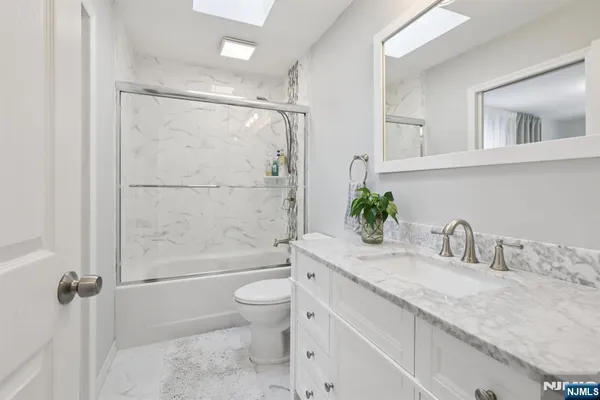 $559,000 | 36 Musconetcong Avenue, Hopatcong, NJ 07843