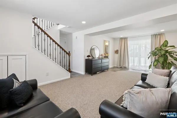 $559,000 | 36 Musconetcong Avenue, Hopatcong, NJ 07843