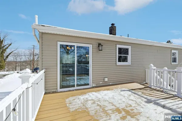 $559,000 | 36 Musconetcong Avenue, Hopatcong, NJ 07843