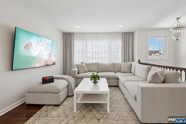 $559,000 | 36 Musconetcong Avenue, Hopatcong, NJ 07843