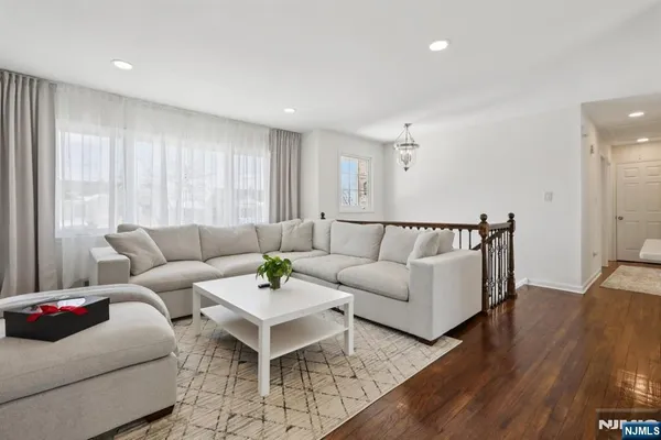 $559,000 | 36 Musconetcong Avenue, Hopatcong, NJ 07843