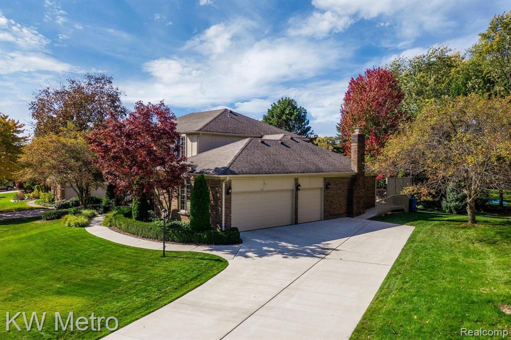 323 Shellbourne Drive Rochester, MI 48309 - Photo 60 of 62