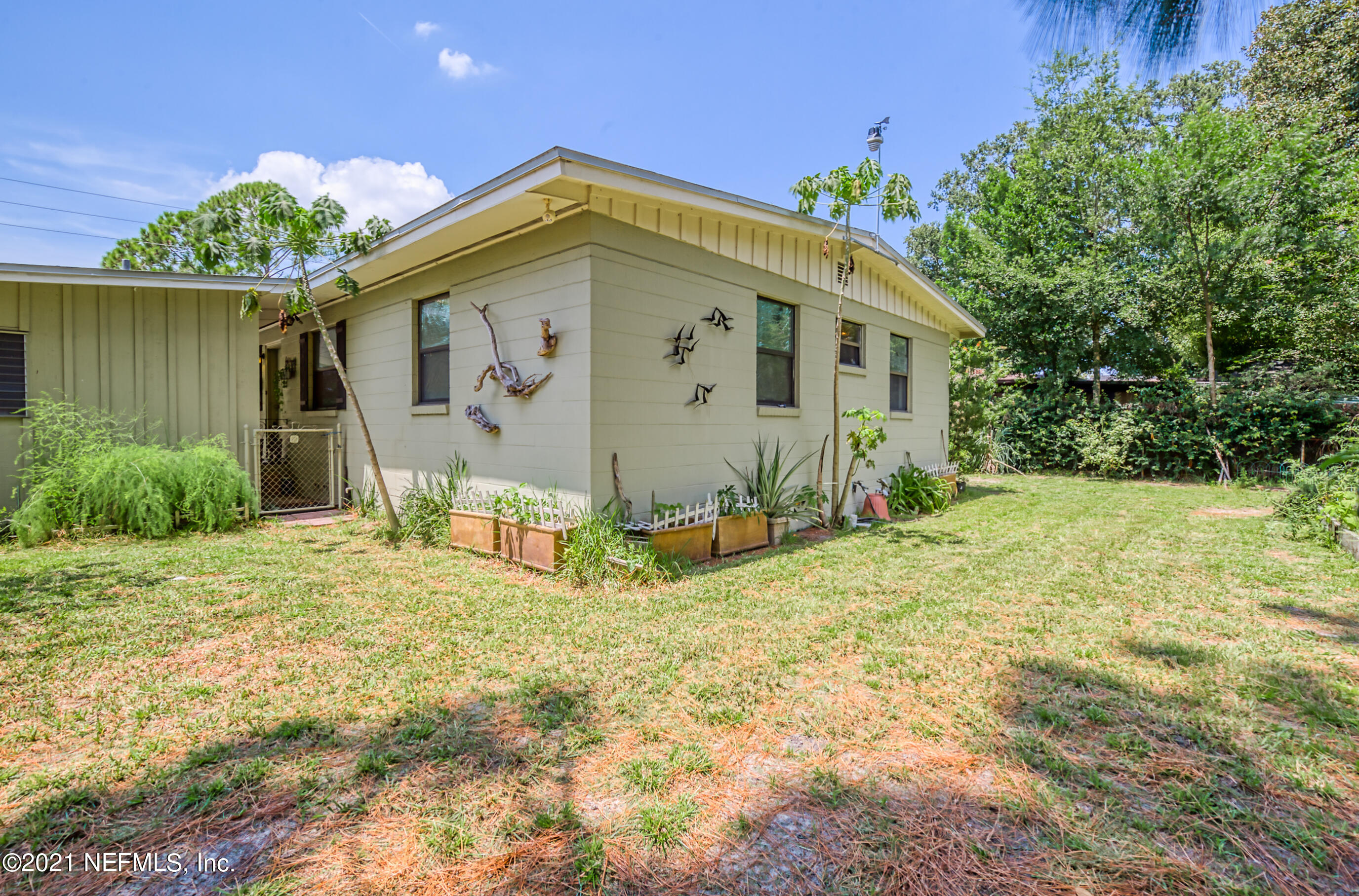 3129 Rogero Road Jacksonville, FL 32277 - Photo 28 of 32 904RealEstatePhotography.com-30