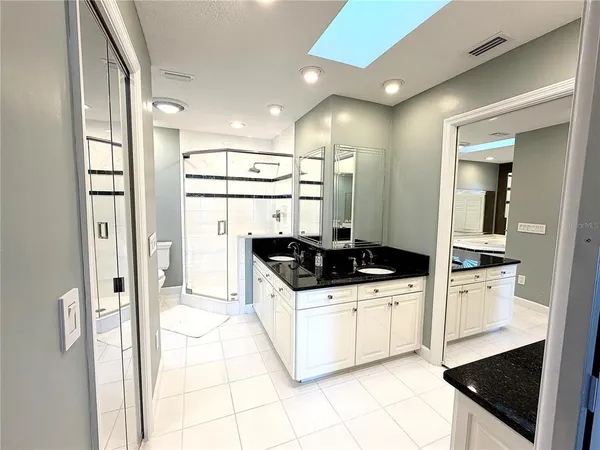 $10,000 | 615 Harbor Island, Clearwater Beach, FL 33767