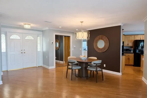 $10,000 | 615 Harbor Island, Clearwater Beach, FL 33767