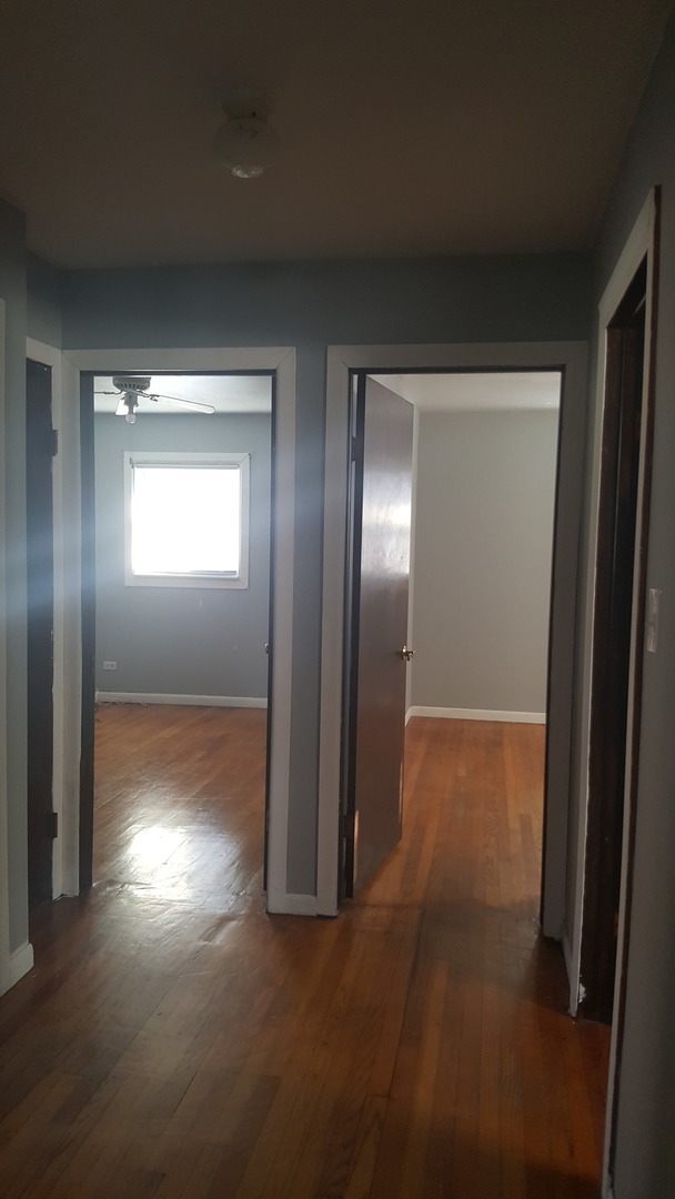 5209 State Road Burbank, IL 60459 - Photo 11 of 17