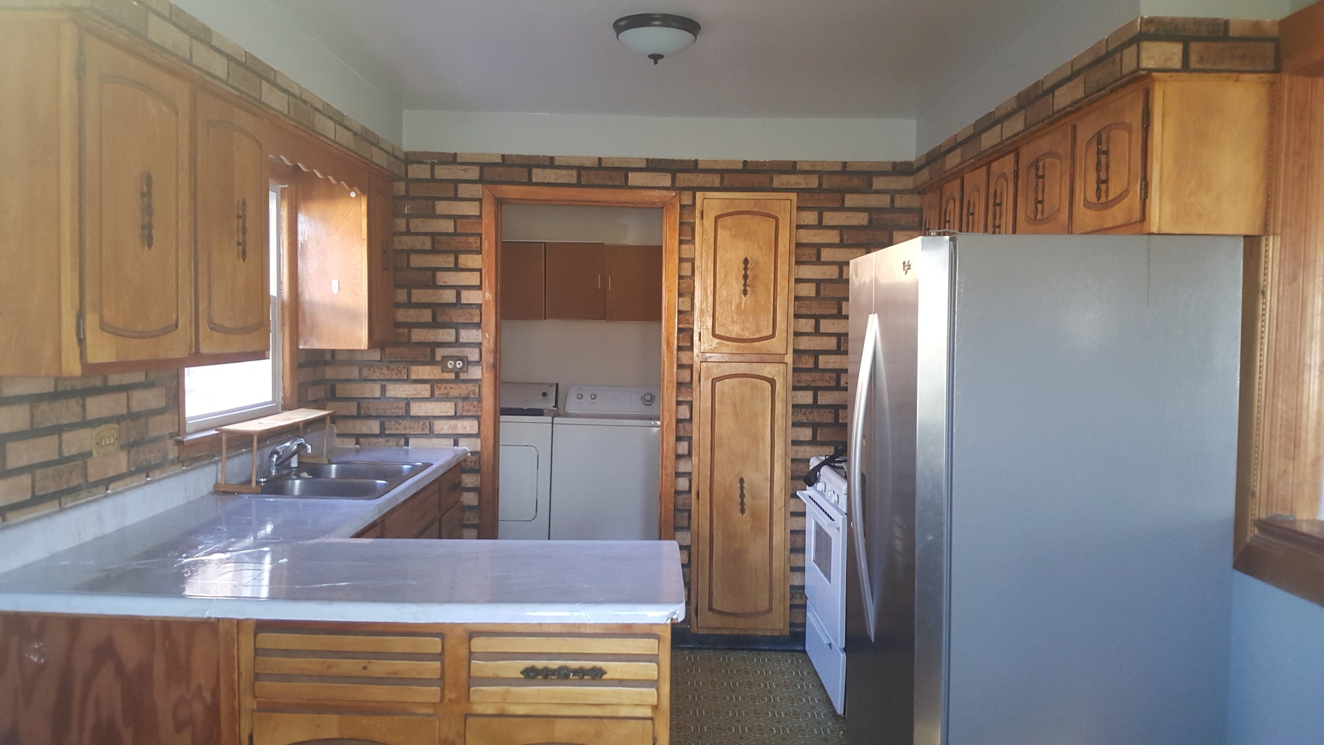 5209 State Road Burbank, IL 60459 - Photo 8 of 17