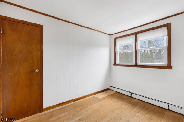 $550,000 | 92 Hickory Street, Dumont, NJ 07628