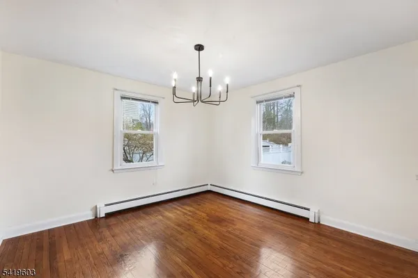 $550,000 | 92 Hickory Street, Dumont, NJ 07628