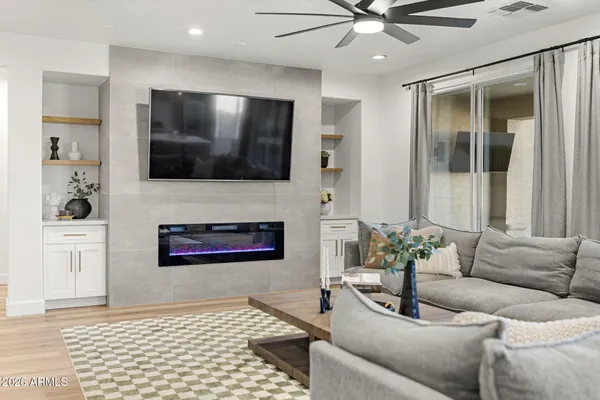 $1,199,000 | 14 West Blue Ridge Way, Chandler, AZ 85248