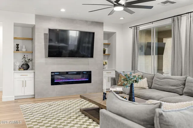 $1,225,000 | 14 West Blue Ridge Way, Chandler, AZ 85248