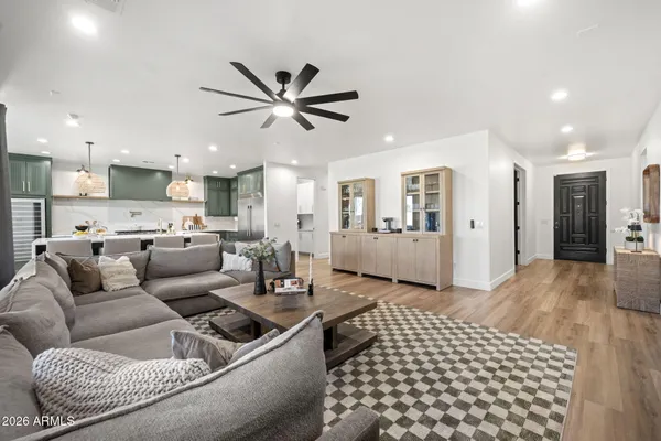 $1,199,000 | 14 West Blue Ridge Way, Chandler, AZ 85248