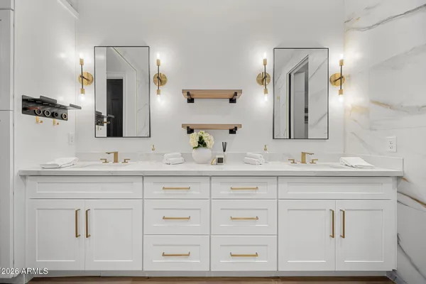 $1,199,000 | 14 West Blue Ridge Way, Chandler, AZ 85248