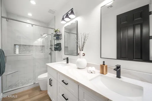 $1,199,000 | 14 West Blue Ridge Way, Chandler, AZ 85248