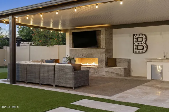 $1,225,000 | 14 West Blue Ridge Way, Chandler, AZ 85248