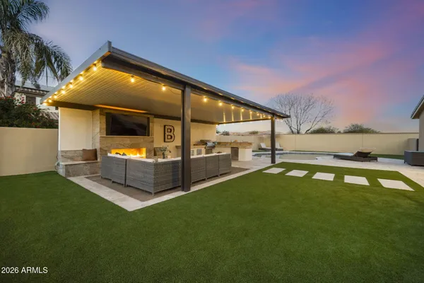 $1,199,000 | 14 West Blue Ridge Way, Chandler, AZ 85248