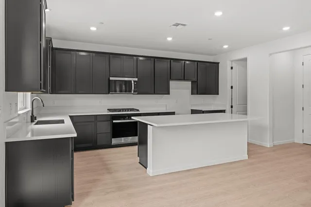 $652,990 | 2517 Grove Street, Lodi, CA 95242