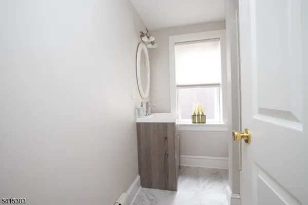 $2,200 | 17 North Franklin Street, Unit B, Lambertville, NJ 08530